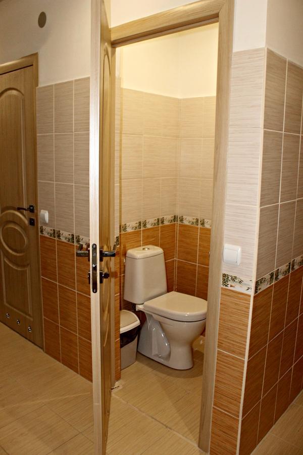 Green Street Hostel Львов Экстерьер фото